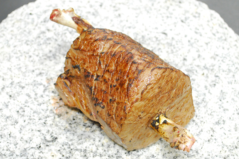 天穂 骨付き肉